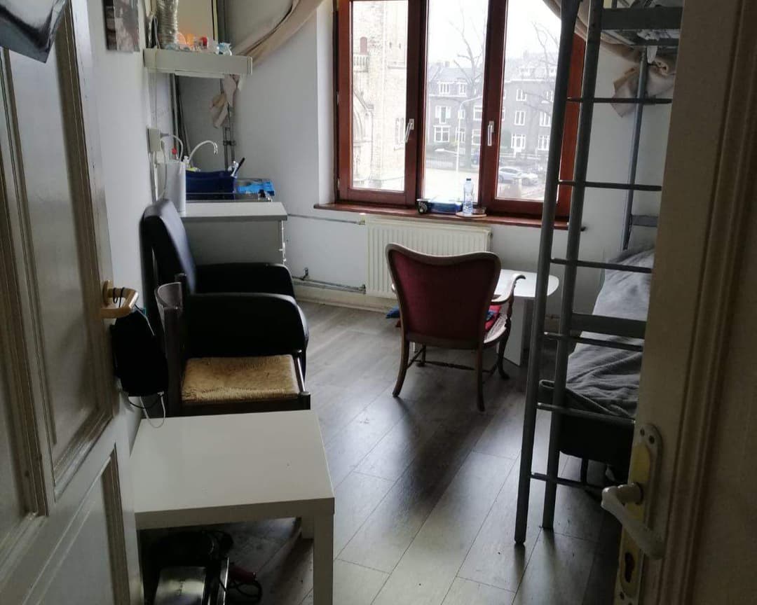 Chambre non tapis Sint Annalaan, Maastricht - À Louer