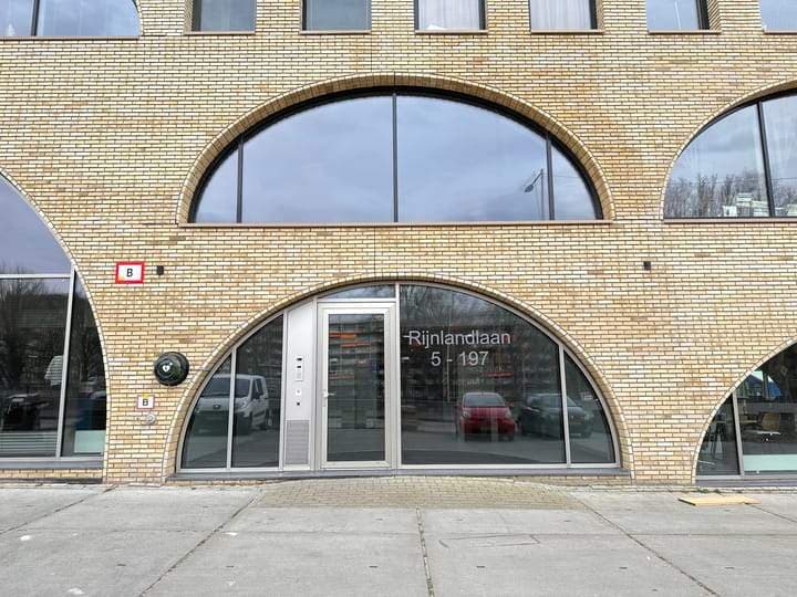 Apartamento de 3 Habitaciones Rijnlandlaan, Ámsterdam - En Alquiler