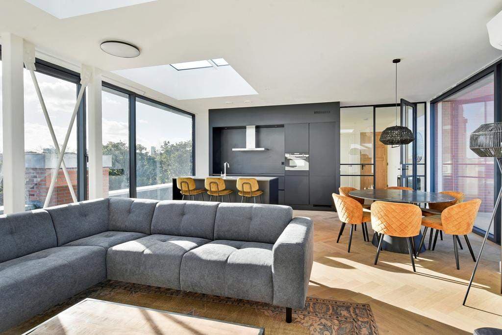 Penthouse Flat Van Stolkweg, Den Haag - For Rent