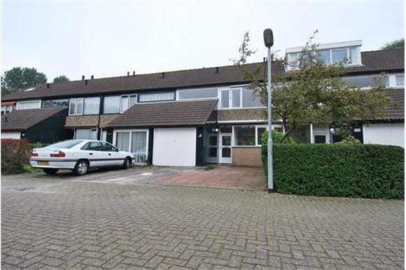 Familiehuis Populierendreef 438, Voorburg - Te Huur