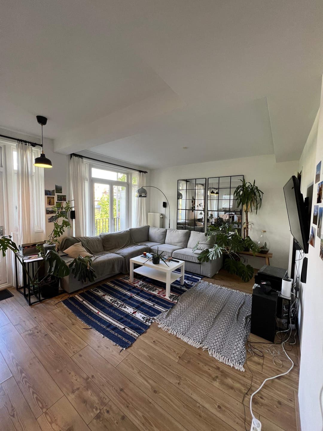Furnished Room for Rent - Haarlemmermeerstraat, Amsterdam