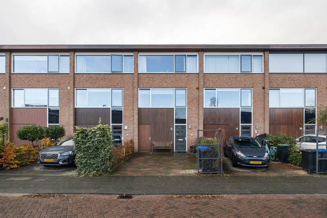 Huis Douwes Dekkerlaan 60, Bergschenhoek - Te Huur