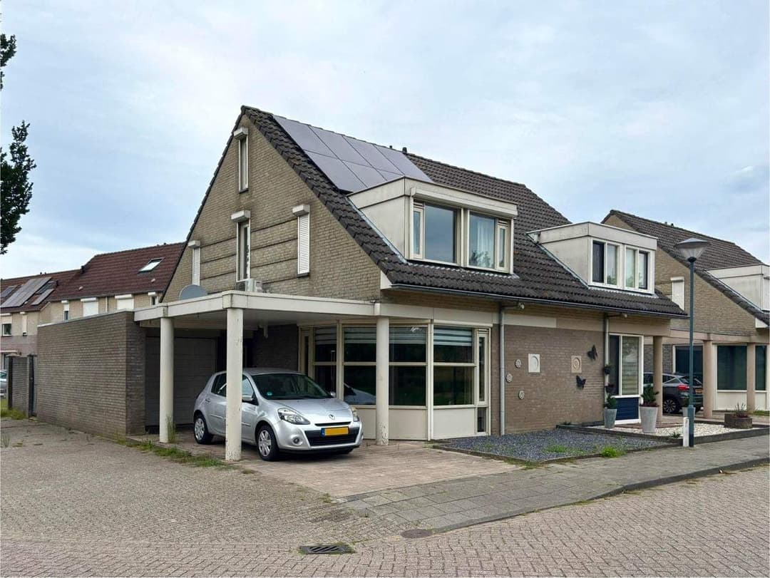 House Branshoef, Helmond - For Rent