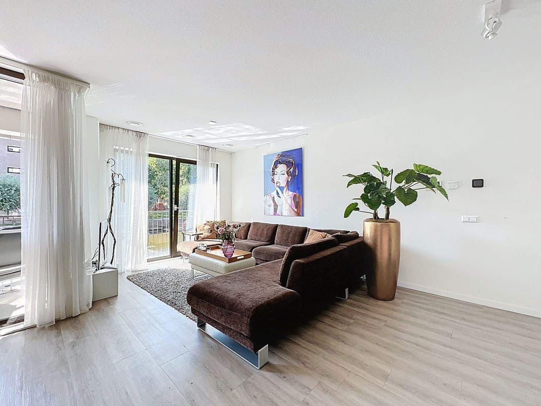 Willem Parelstraat 37, Amsterdam - Residential with Practice Space