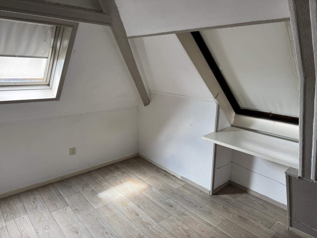 Unfurnished Room Noordendijk, Dordrecht - For Rent