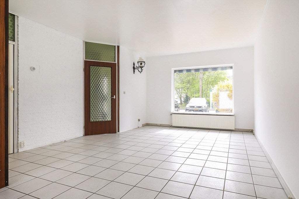 Rijtjeshuis Martin Luther Kingstraat, Hoofddorp (Pax Oost)