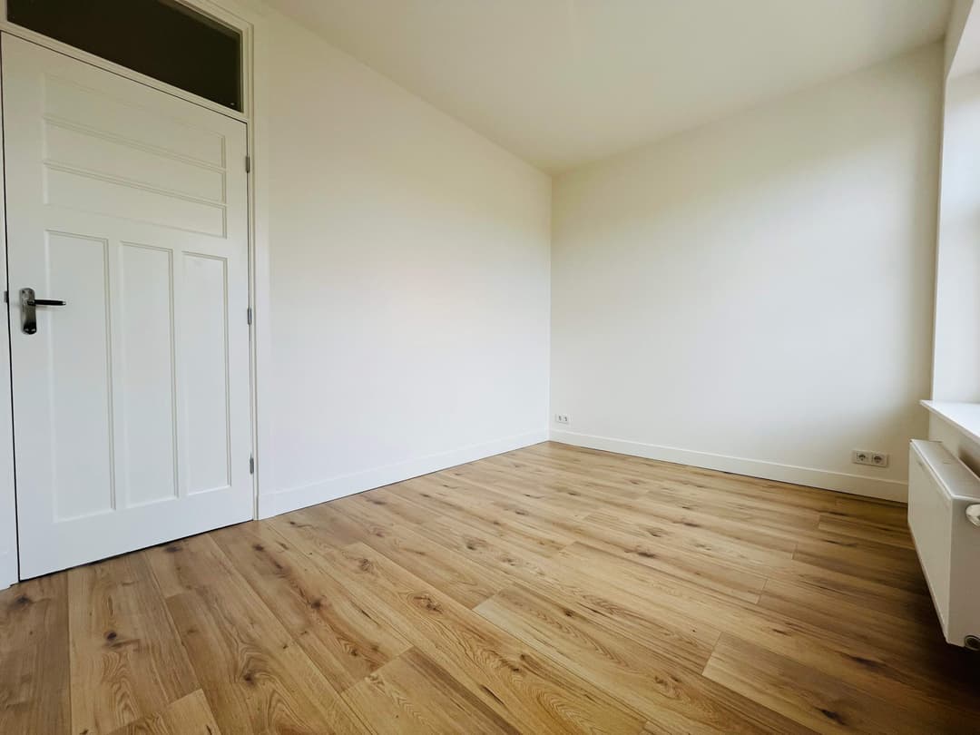 Appartement Stuyvesantstraat, La Haye — 5 pièces, 140 m²