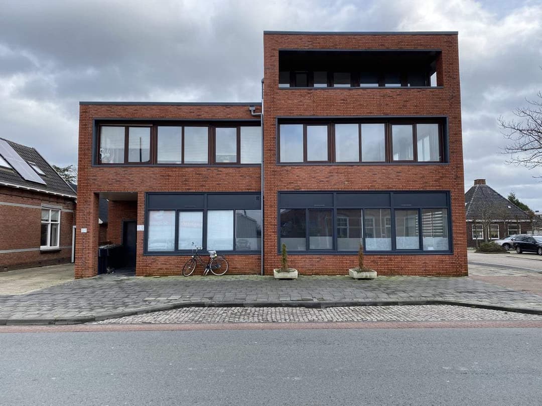 Flat Stationsweg, Bedum - For Rent
