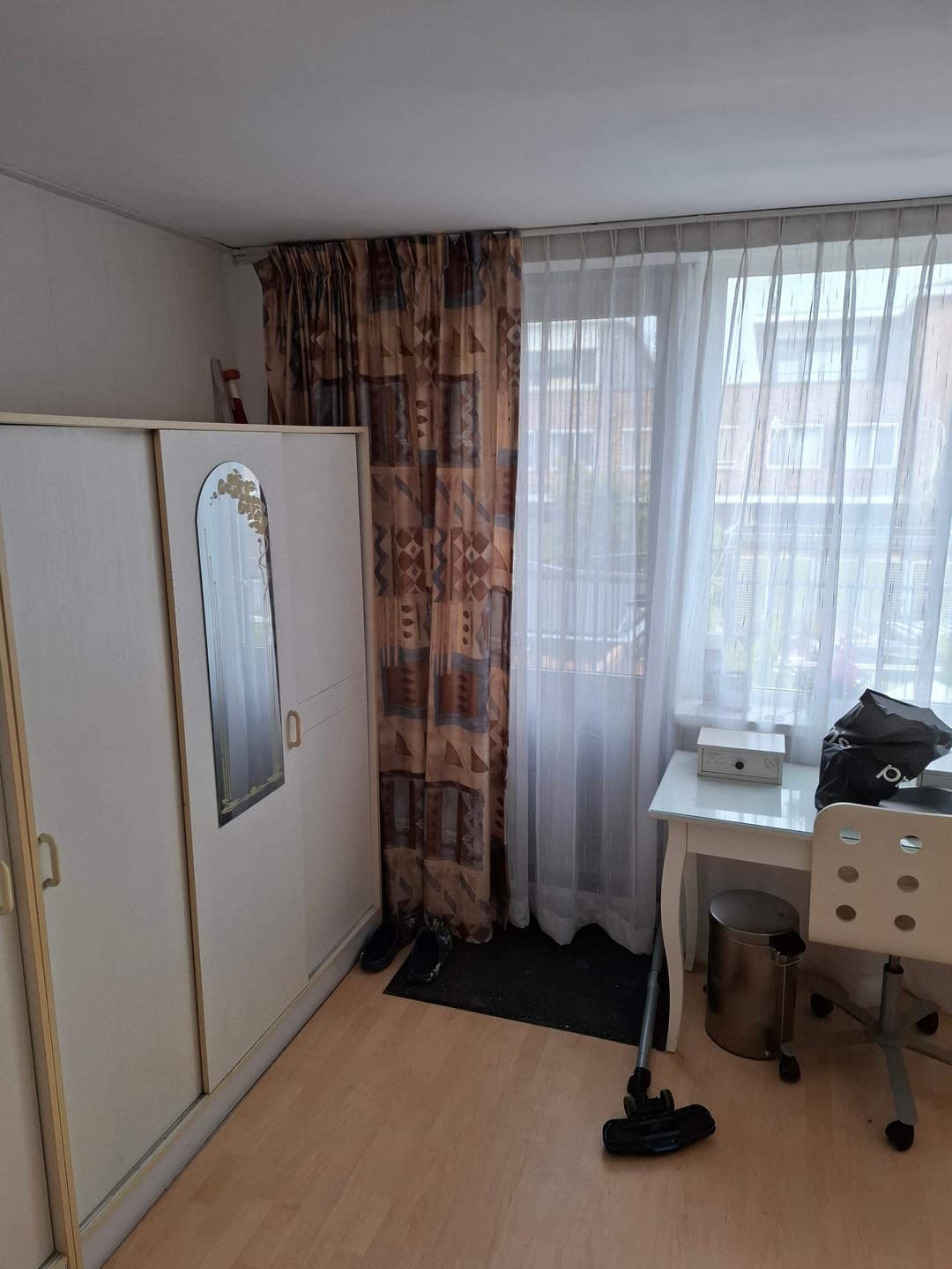Chambre non meublée à Woudseweg, Den Hoorn-Midden-Delfland - À Louer