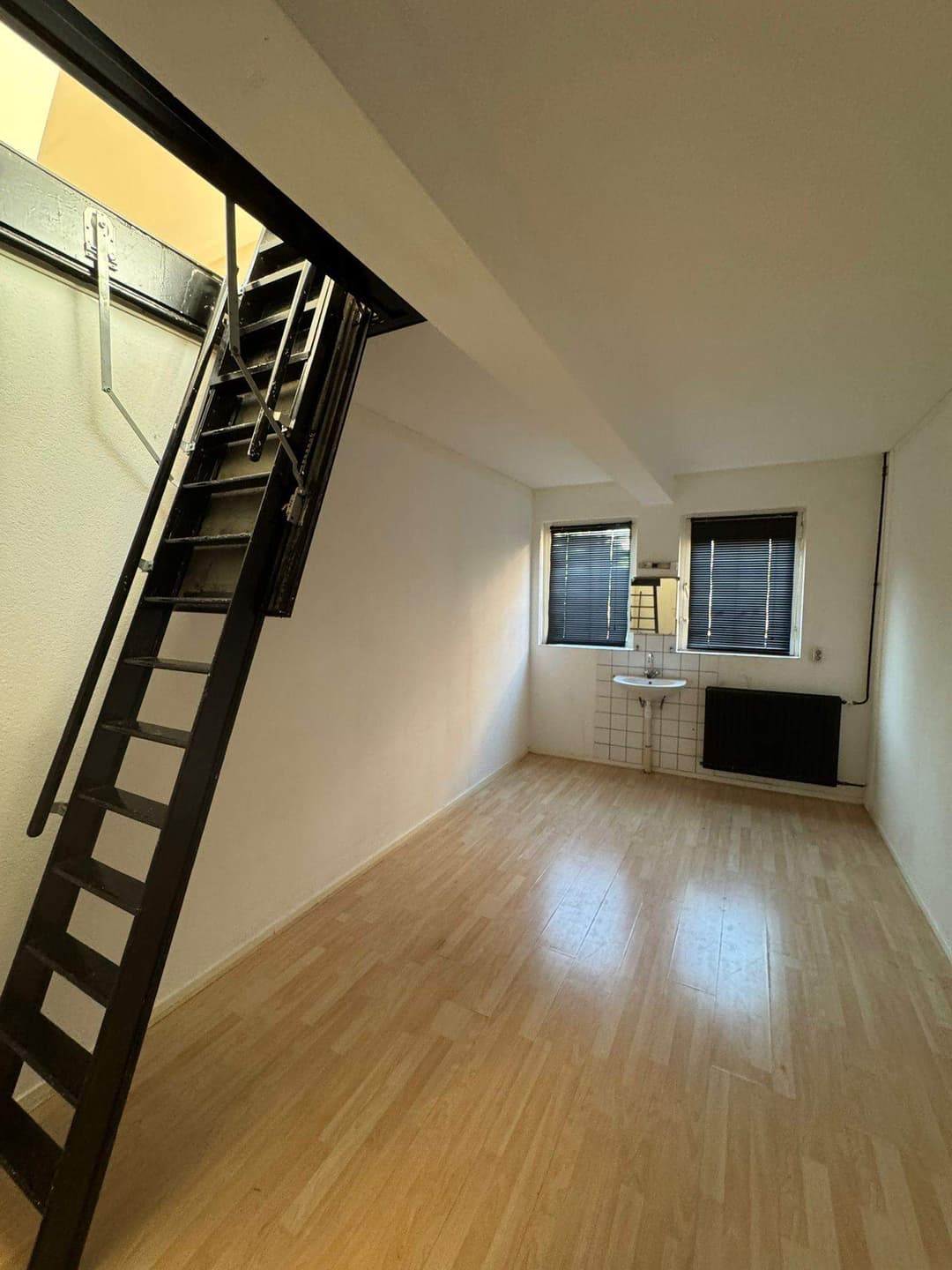 Onbe furnished kamer Graafseweg, Den Bosch - Te huur