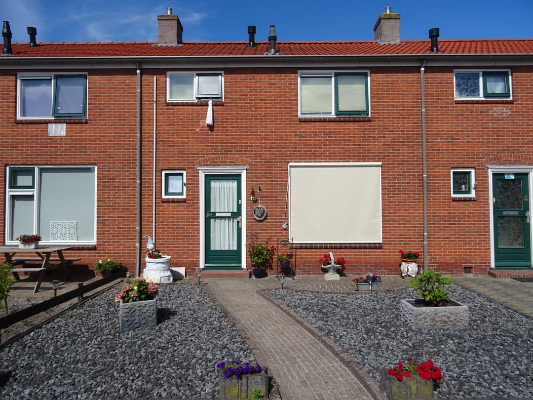 Tussenwoning Parkloane 45, De Westereen - Te Huur