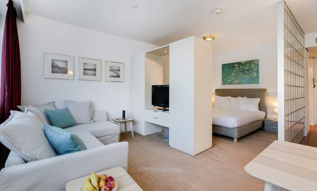 Appartement Laan van de Helende Meesters, Amstelveen - Te Huur