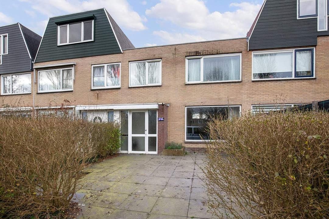 House Nieuweweg 5, Hoofddorp - For Rent