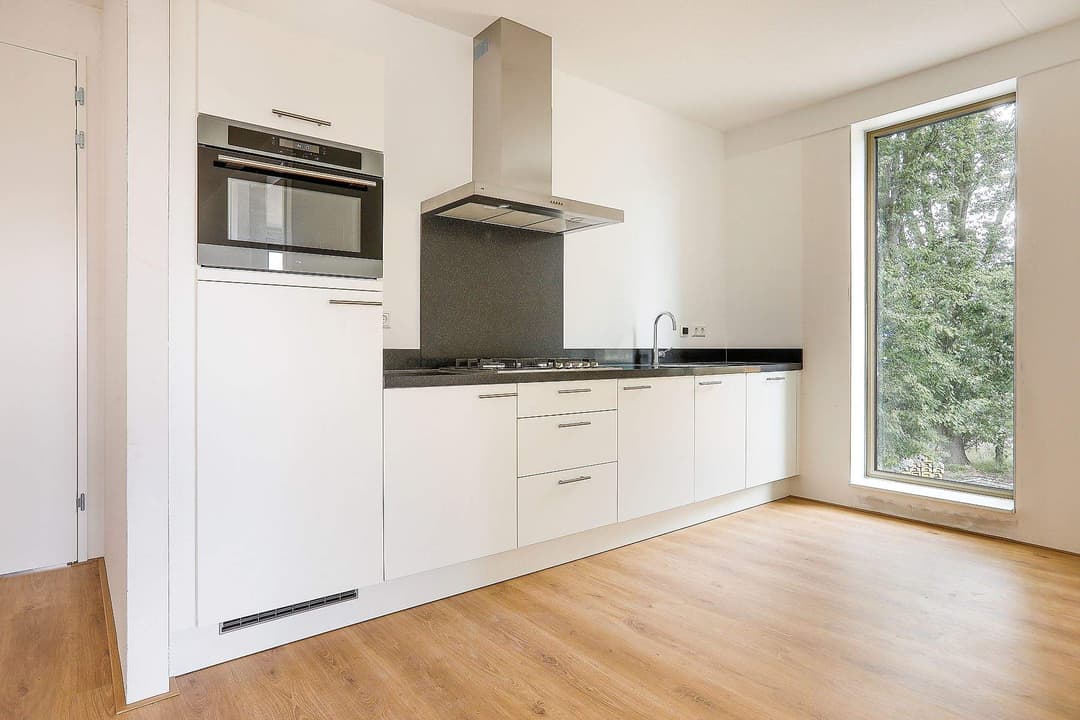 Apartment Luciastraat 123, Breda - For Rent