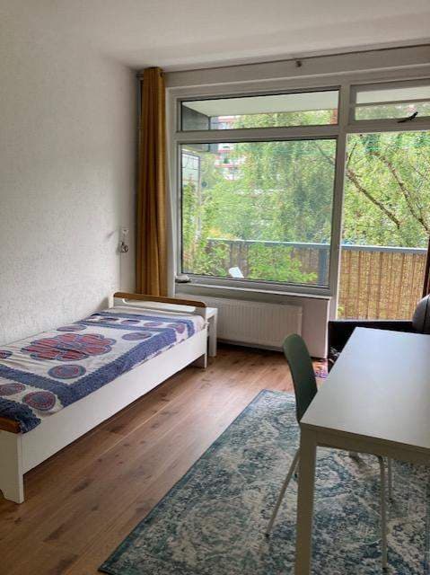 Gemeubileerde kamer H. Cleyndertweg, Amsterdam - Te huur