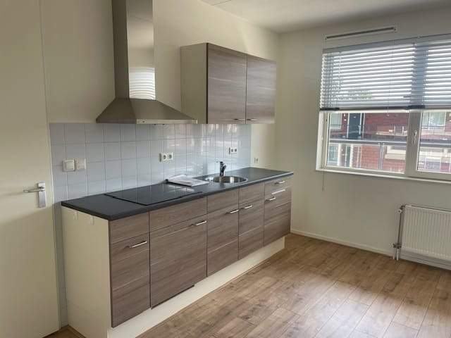 Sint Antoniusstraat 144, Oosterhout - 3-room Apartment