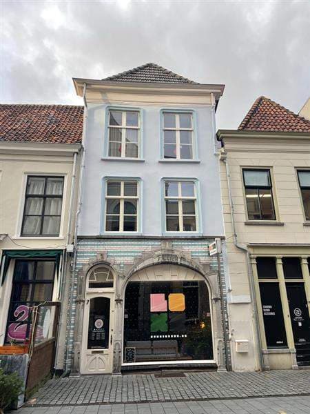 Unfurnished Apartment St. Janstraat, Breda - For Rent