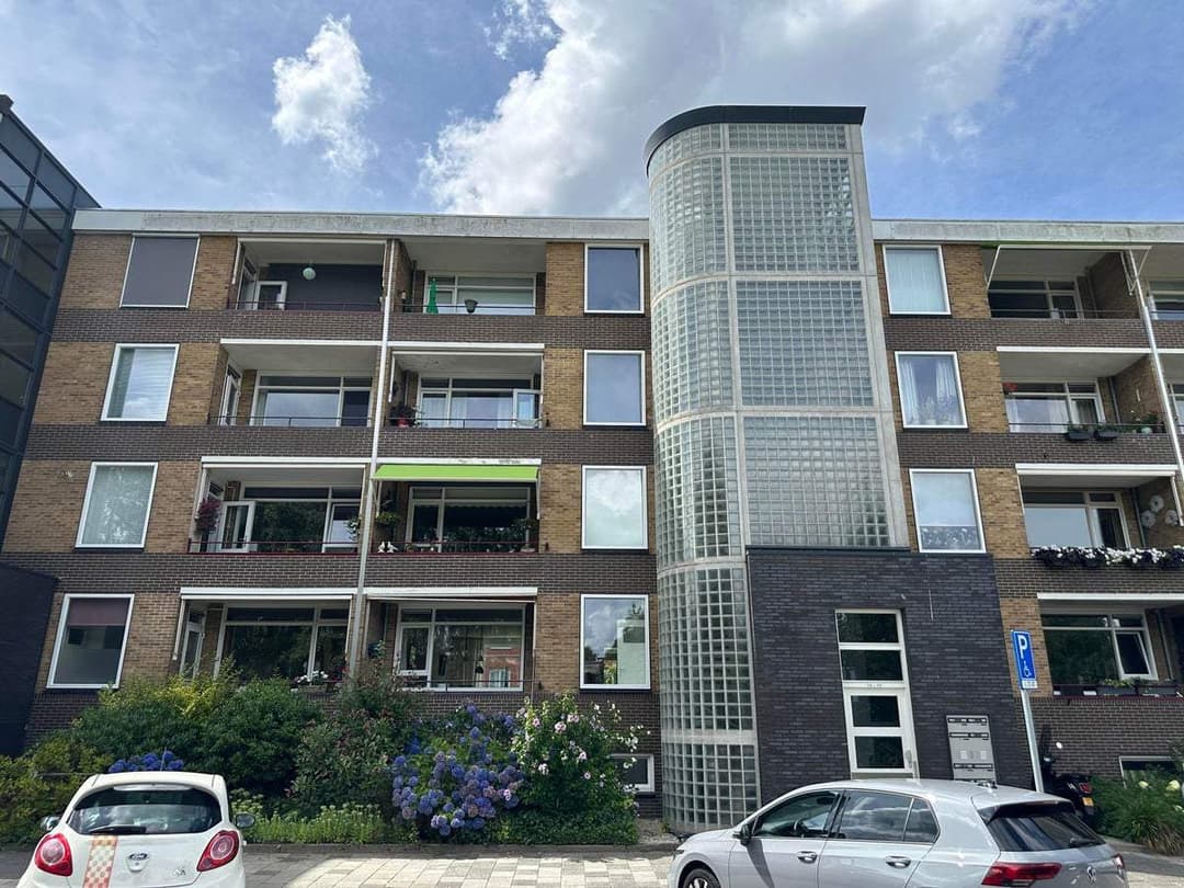 Flat Van Lenneplaan, Groningen - Te Huur