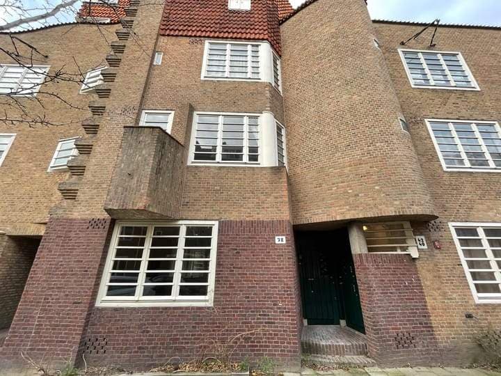 Apartment Henriëtte Ronnerstraat, Amsterdam - For Rent