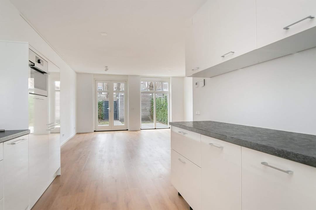 Maison Familiale Moderne Watertorenlaan 372, Voorburg - À Louer