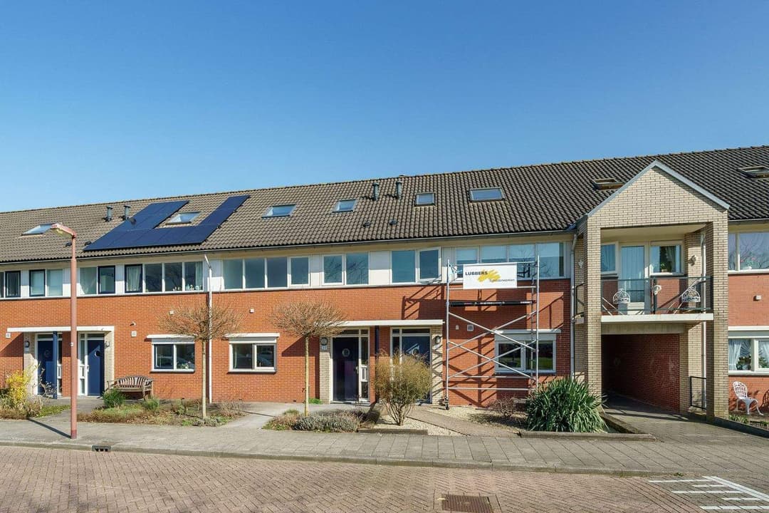 Jan van Scorelhage 39, Nieuwegein - Rental Family Home