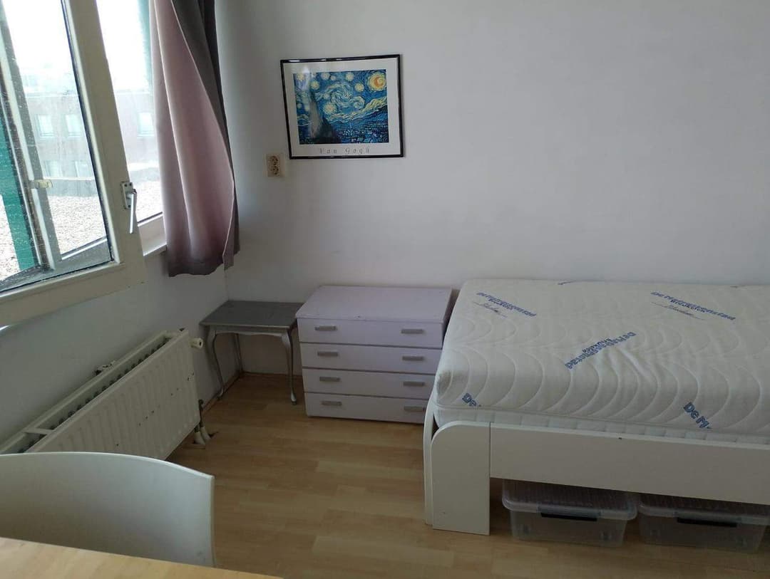 Chambre Meublée Borneolaan, Amsterdam - À Louer