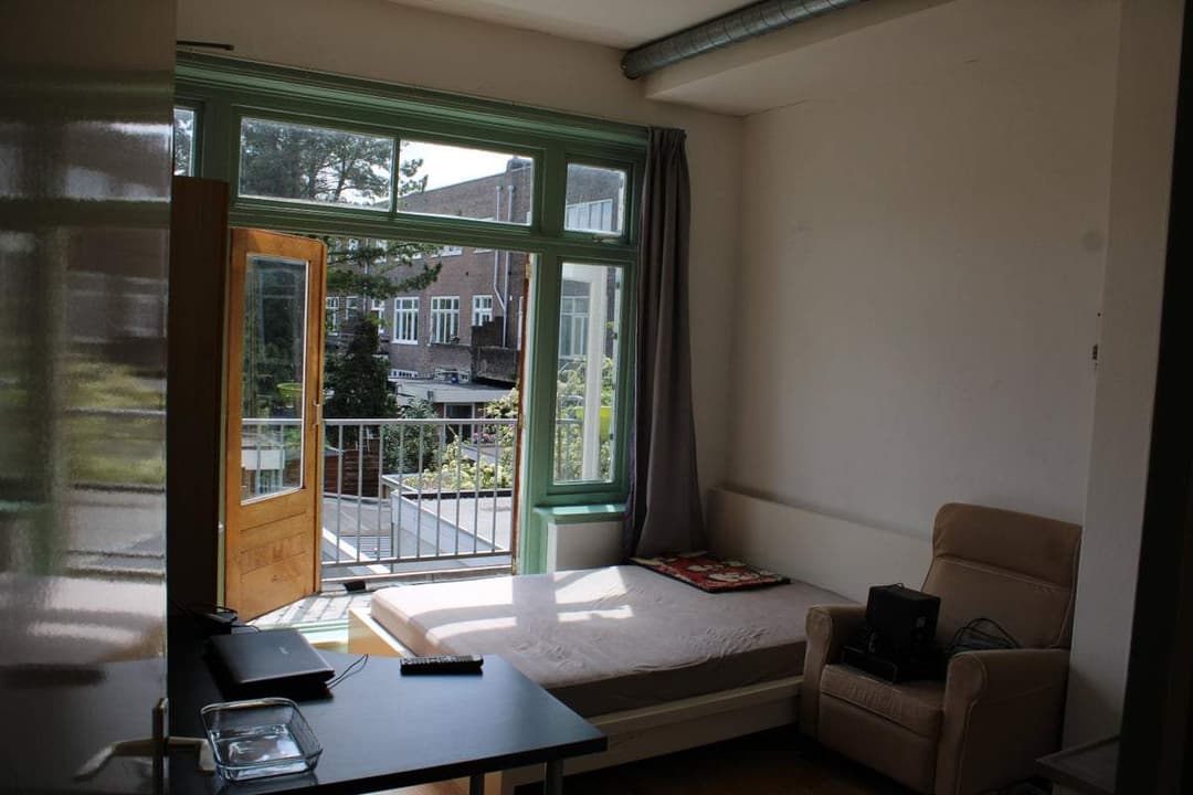Chambre Ernst Casimirlaan, Groningen - À Louer