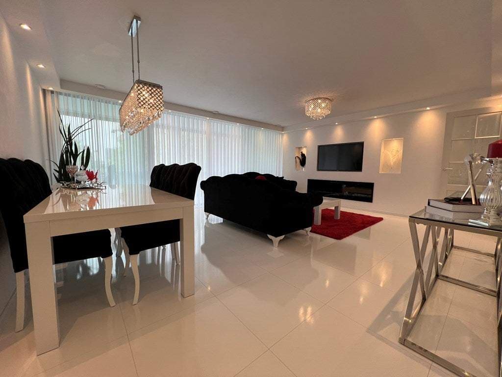 Flat Laan op Zuid, Rotterdam - Te Huur