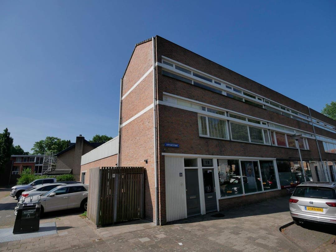 Maisonnette Chrysantstraat 205, Helmond - For Rent