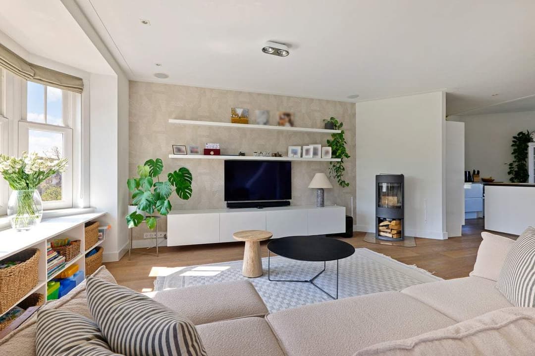 Flat Van Tuyll van Serooskerkenplein, Amsterdam - For Rent