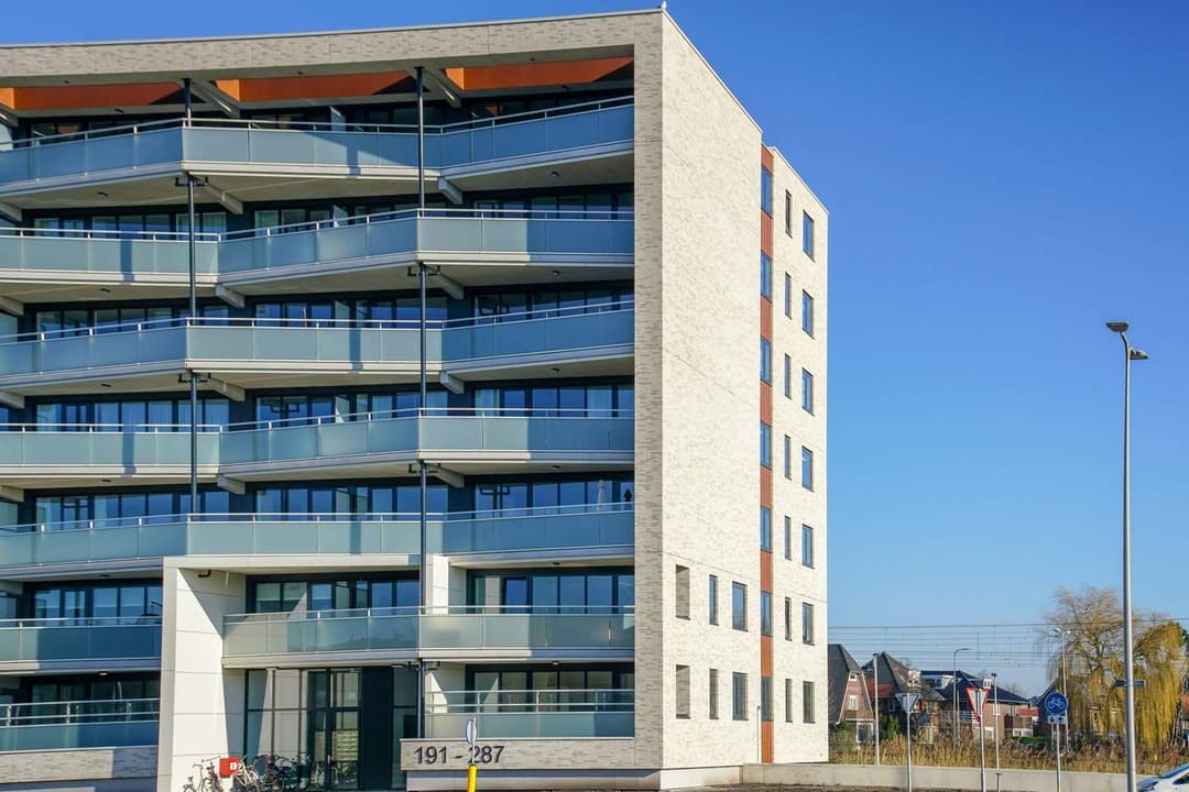 Appartement Aziëlaan 235, Alphen aan den Rijn - Te Huur