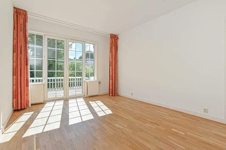 Stadthaus Laan van Nieuw Oosteinde, Voorburg - 5 Schlafzimmer