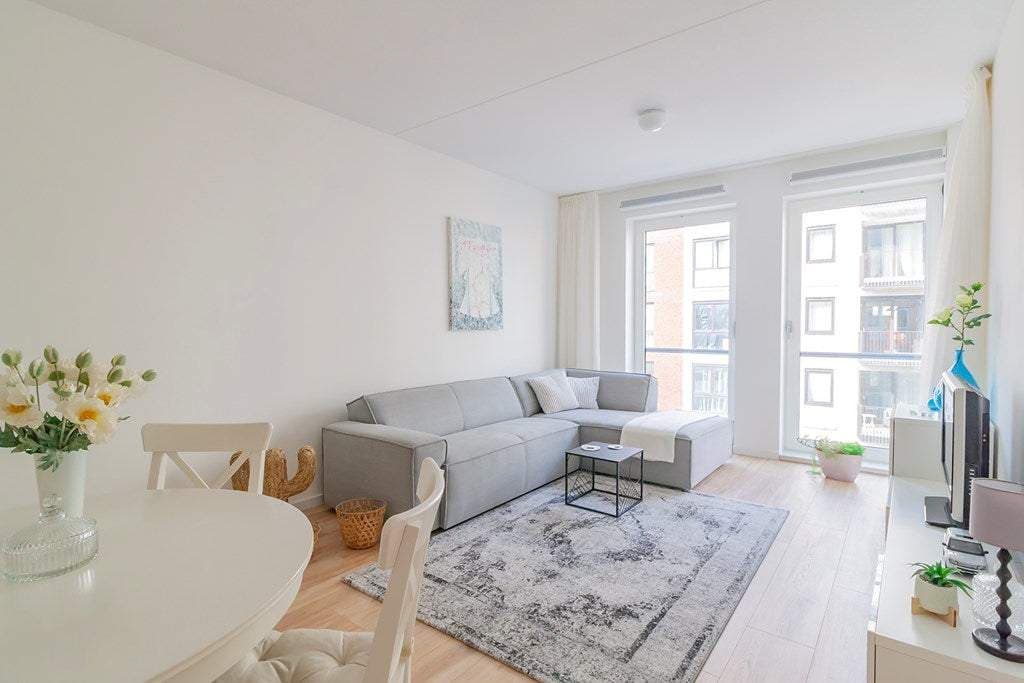 Flat Carel Willinkgracht, Diemen - For Rent