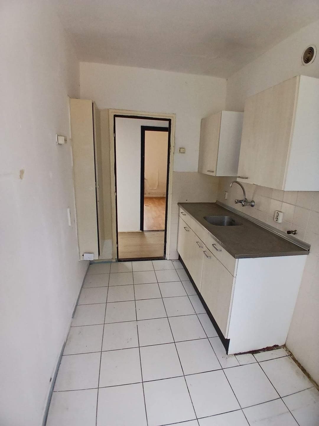 Flat Schepen van der Portenstraat, Roermond - Zur Miete