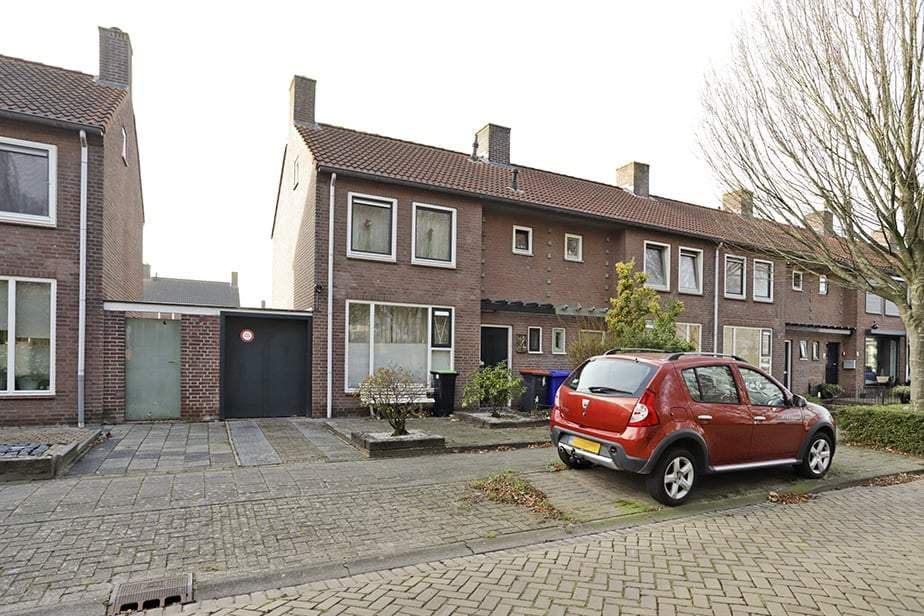 Lijsterbesstraat 12, Raamsdonksveer - For Rent