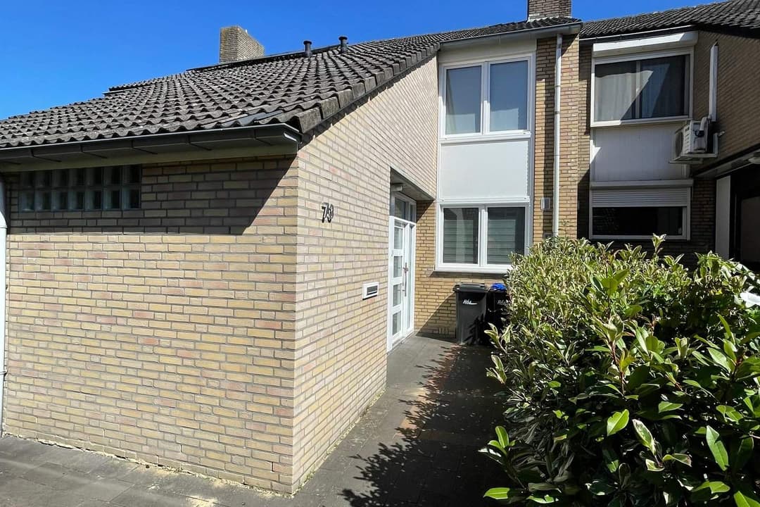Familienhaus Hofstraat 736414 SV Heerlen - Zu Vermieten