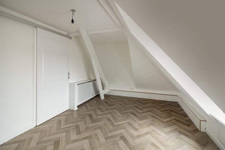 Paramaribostraat, Den Haag - 2-Bedroom Duplex Apartment