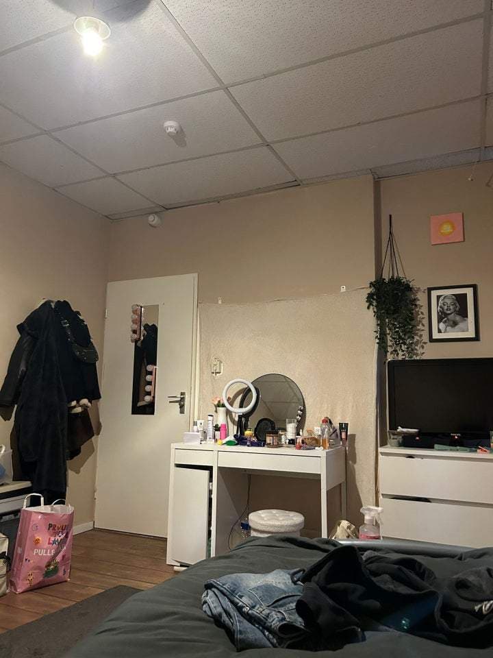 Habitación de estudiante Minister van Sonstraat, Tilburg - Habitación estudiantil