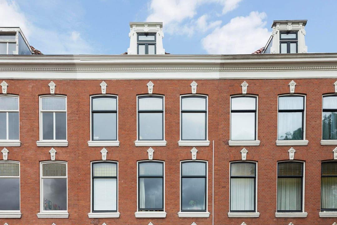 Tasmanstraat 174-A, Den Haag - Gemeubileerd 4-Kamer Appartement te Huur