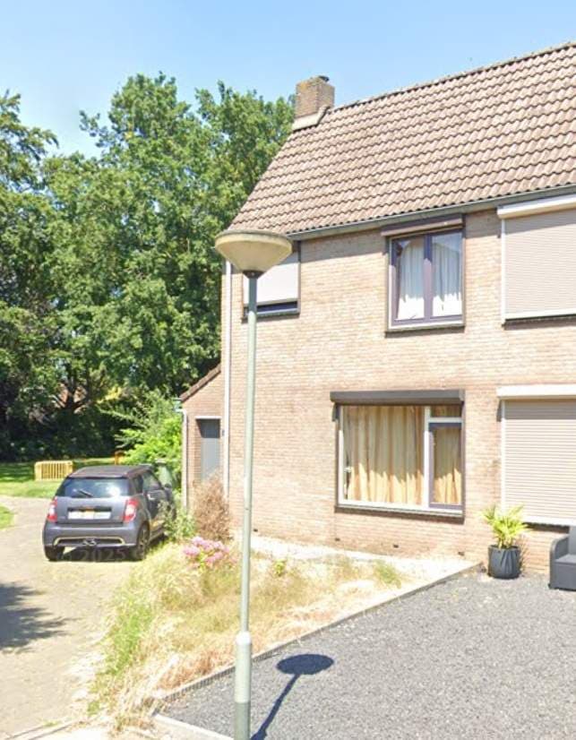 Hoekwoning aan Dopheistraat 14, Reuver - Te Huur