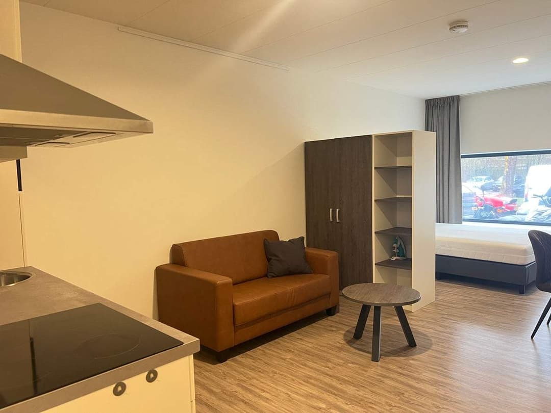 Studio-Apartment Jan van Gentstraat, Badhoevedorp - Zu Vermieten