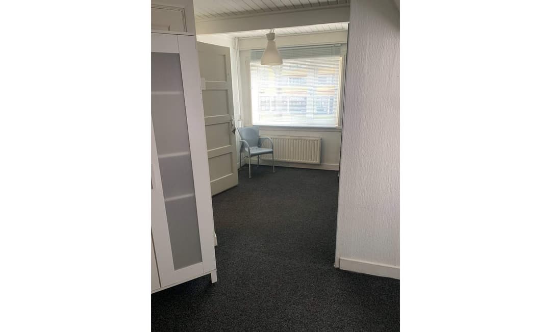 Kamer in Weerdingerstraat, Emmen - Te Huur