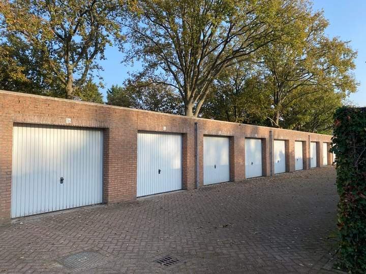 Garage en Wittelaan, Wassenaar - En alquiler