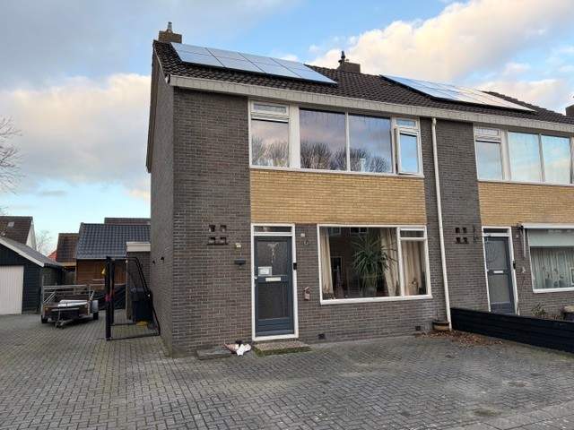 2 onder 1 kap Fedde de Vriesstrjitte 12, Kollumersweach - Te Huur