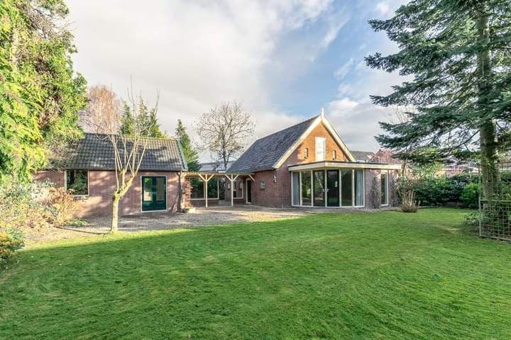 Casa Unifamiliar Breeland 160, Hoogland - En Alquiler