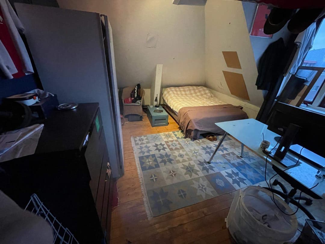 Gemeubileerde Kamer Hereweg, Groningen - Te Huur