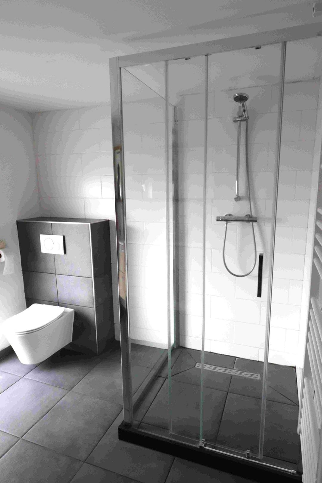 House Adellaan 2, Made - Location: À Louer