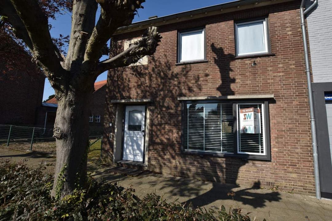 House Daalstraat, Geleen - For Rent