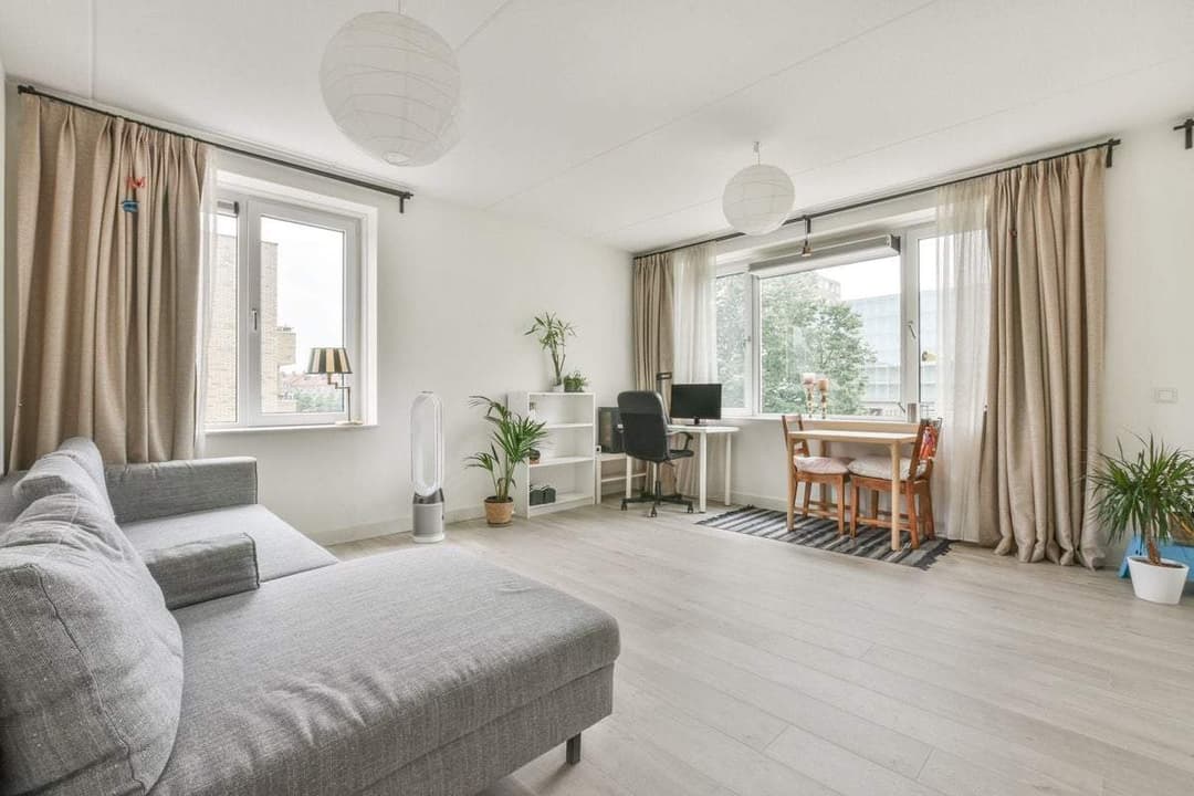 Flat Jacob van Arteveldestraat, Amsterdam - For Rent