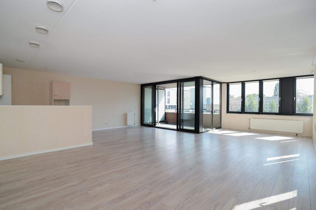 Langestraat 36-B, Hilversum - 4-room Apartment